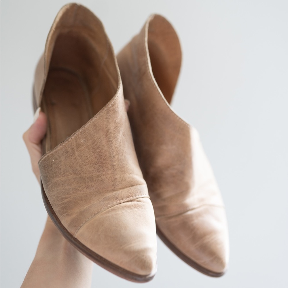 Free People Royale Flat